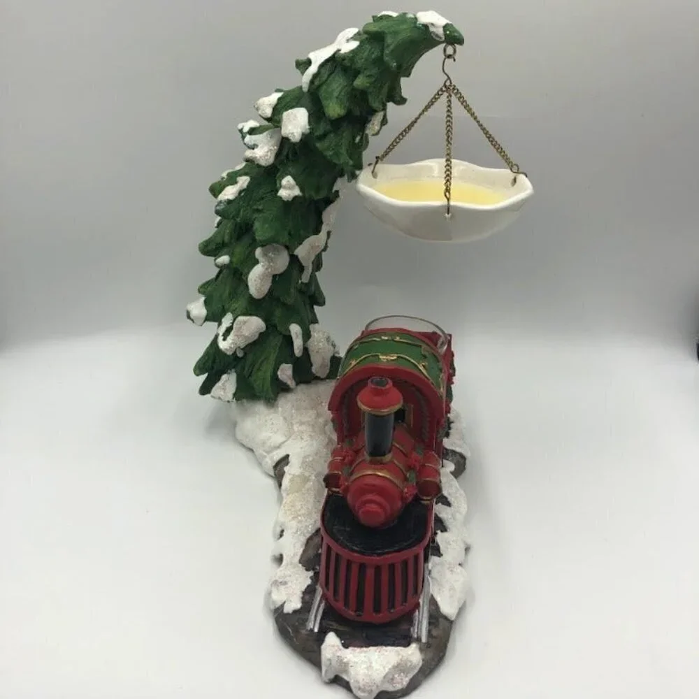Yankee Candle Co. Christmas Train Décor T/B Train/Tree Warmer Tea Lite Holder